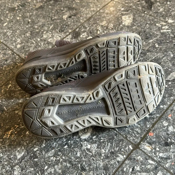 APL dark gray/orange accent stripe Techloom Bliss slip on sneakers. Size 7. - Picture 5 of 5